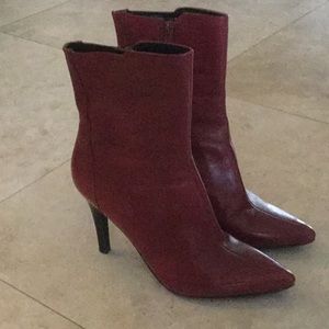 NINE WEST LEATHER BOOTS